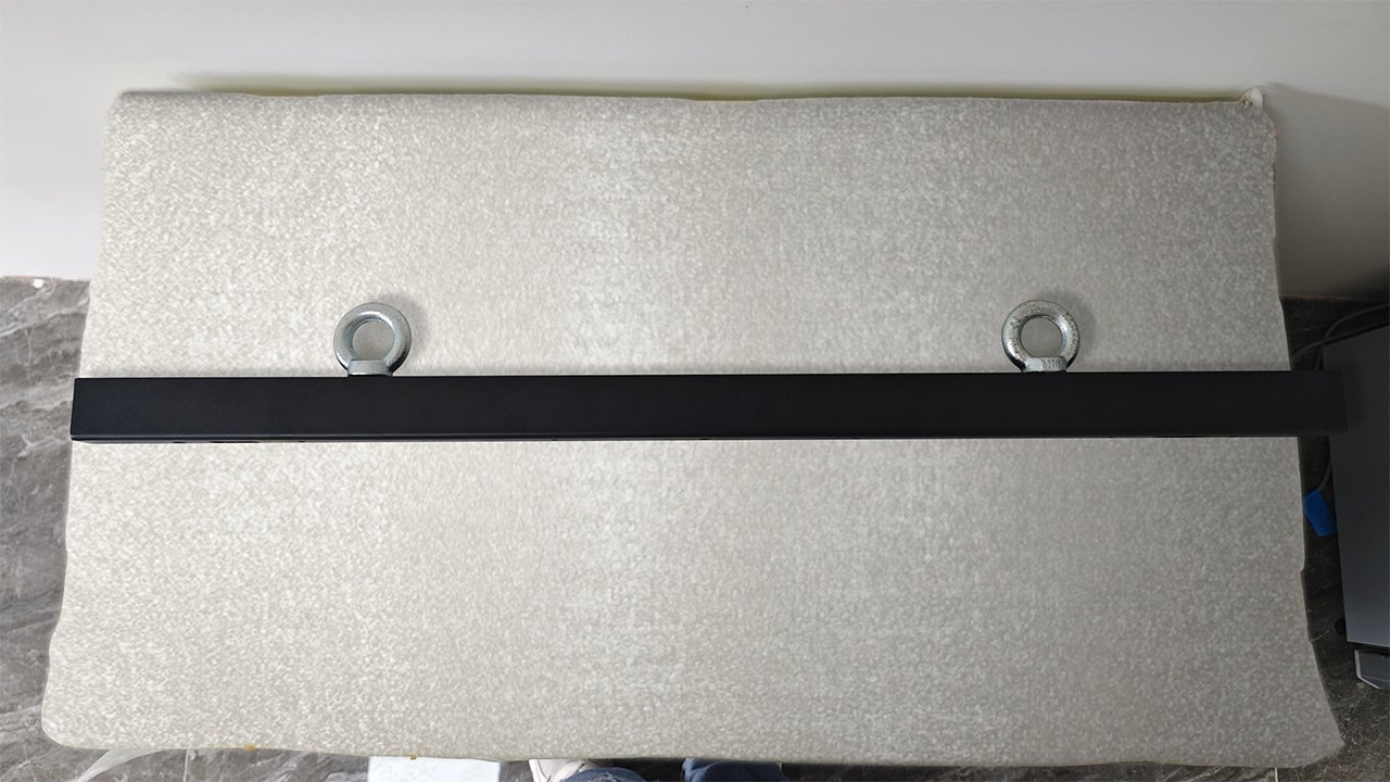 InFiSlim Indoor LED Display-Hanging Bar