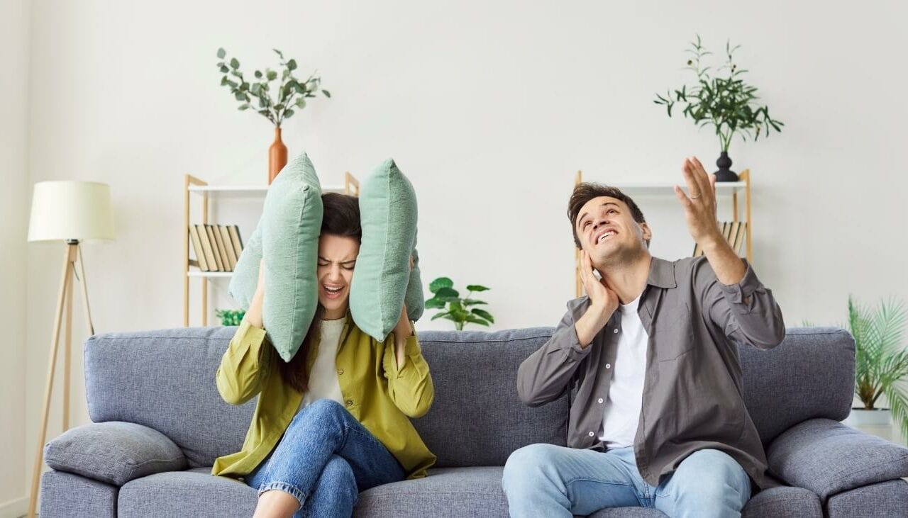 Tired of street noise (1)