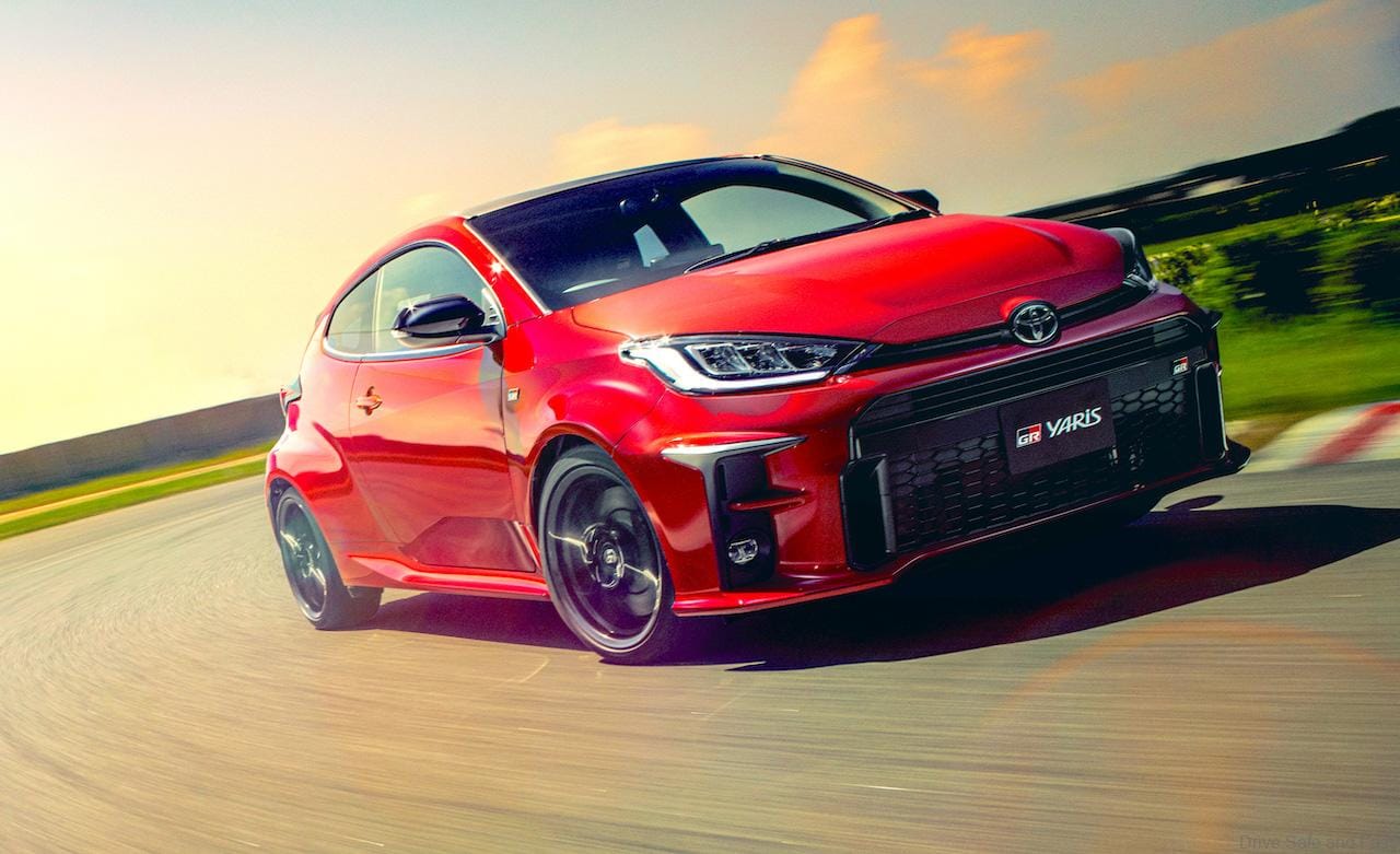 Toyota GR Yaris_red
