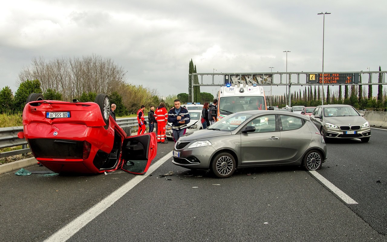 Road Accident While Travelling? These Legal Tips Can Help You