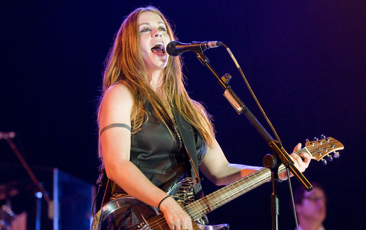 Alanis Morisette’s ‘Jagged Little Pill’ 25th Anniversary Tour hits Toronto in June: Listen to her first single