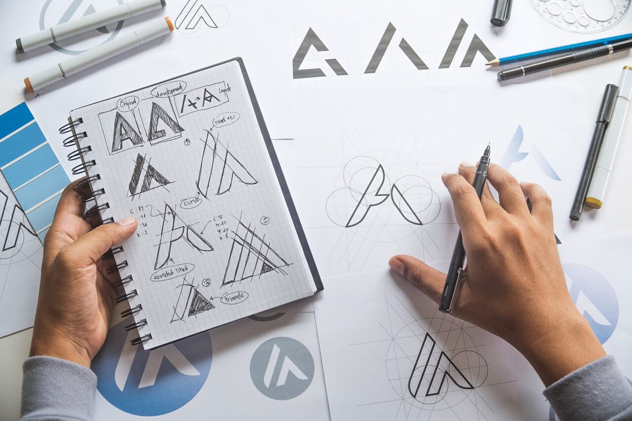 Serviços de criação de logotipo