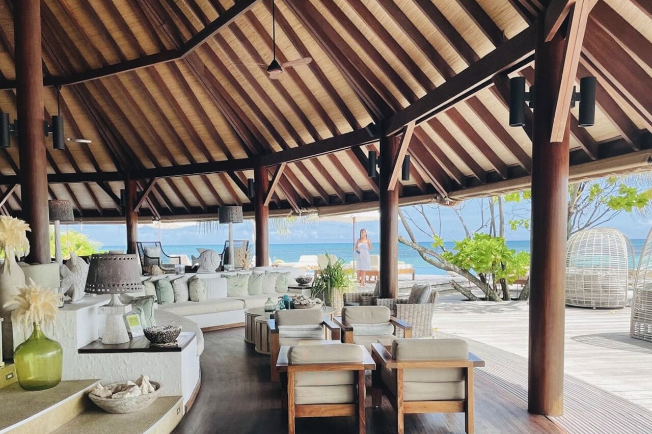 denis_island_seychelles_resort Open air restaurant with sea view in Denis Private Island