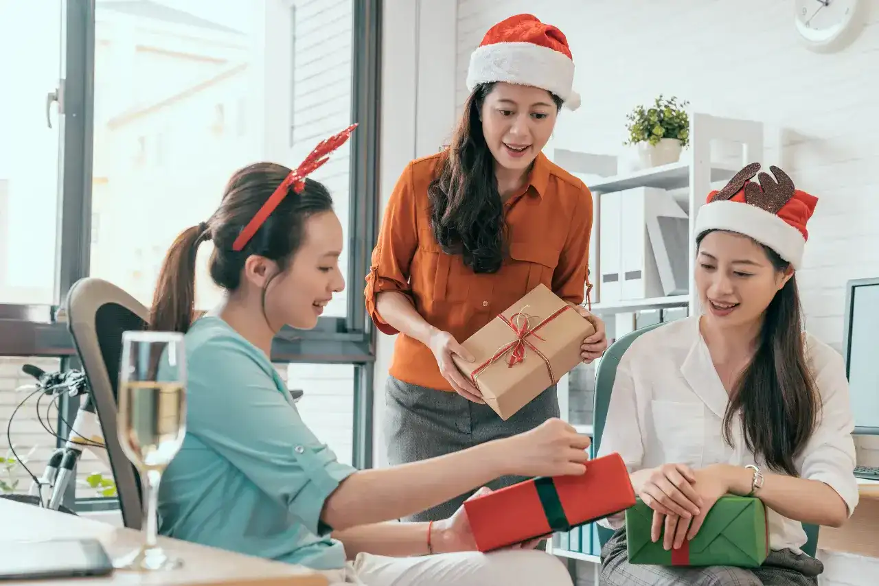 A gift exchange at an office in China