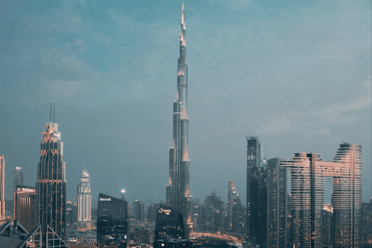 Top 10 Dubai local products tourists must purchase