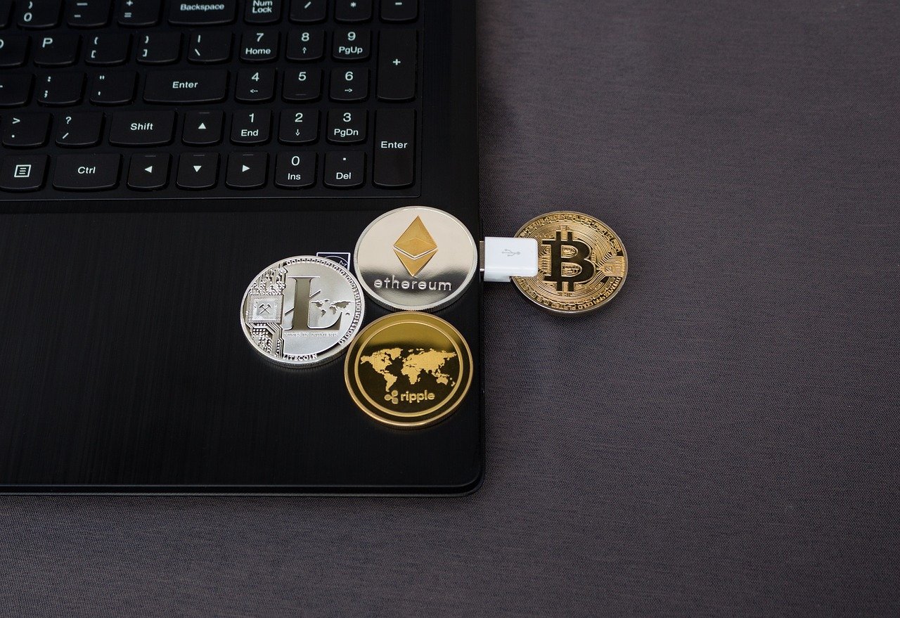 Cryptocurrency, business