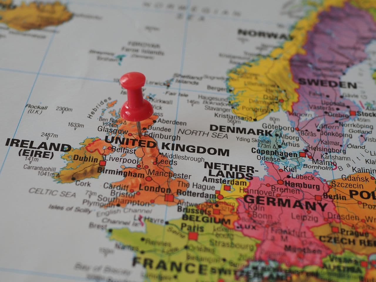 Evaluating Social Value in Tenders (Ireland & the UK): How It’s Applied and Scored - BidReveiw