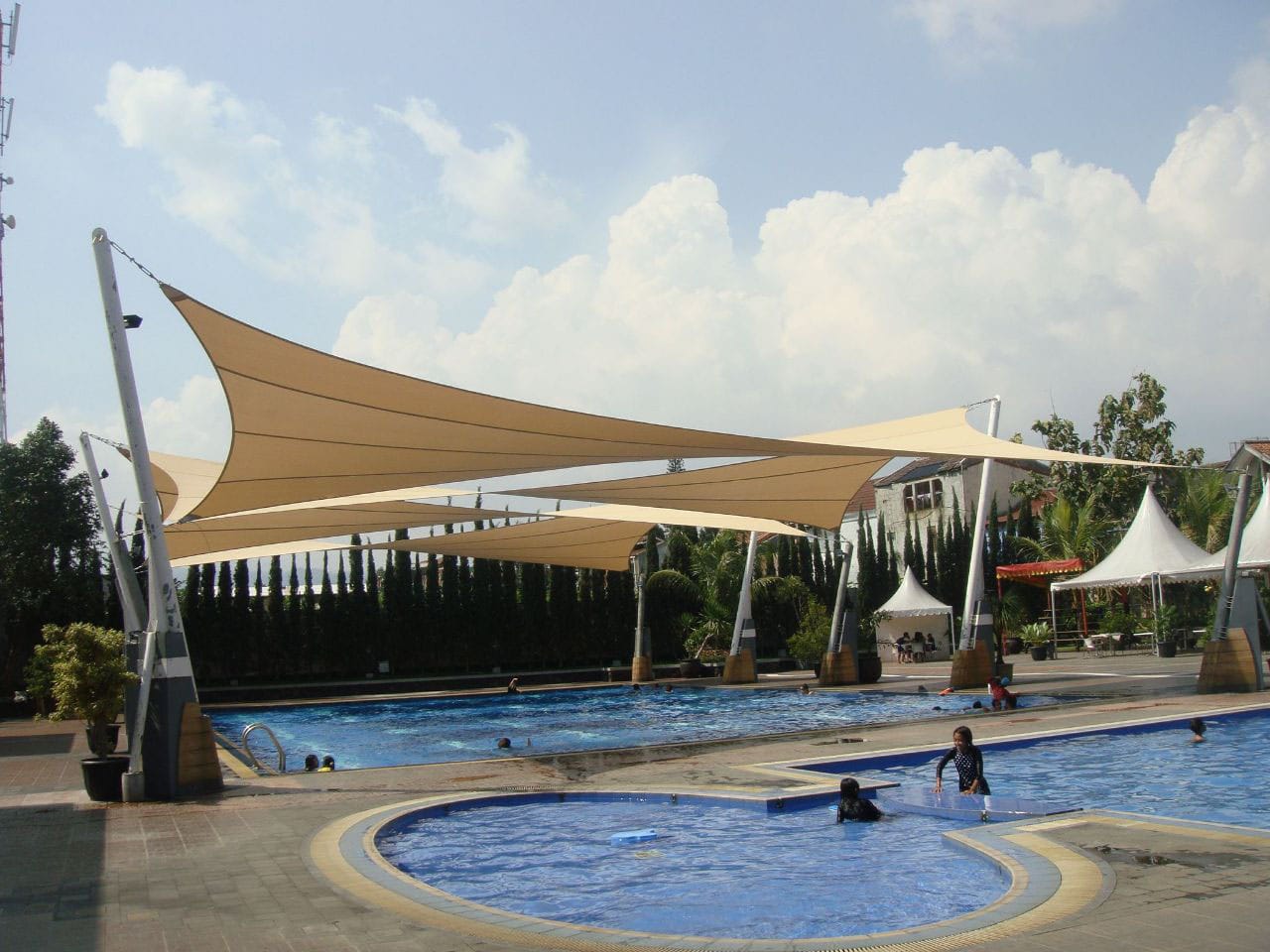 kanopi membrane, puncak, arsitektur modern