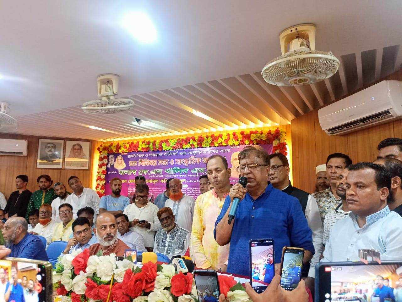 বিএনপি বড় আশা করে আমেরিকা উপরোপের মাধ্যমে ক্ষমতায় আসতে চায় -সংস্কৃতি প্রতিমন্ত্রী কেএম খালিদ