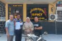
Kesigapan Unit Reskrim Polsek Ligung, berhasil mengamankan sepeda motor dan diserahkan kembali kepada pemiliknya. 