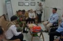 Danramil 0505/Tjs Kapten Inf Wahyu Triyono menyampaikan pentingnya SPPG tidak berjalan sendiri dan perlunya pengawasan lintas sektor untuk memastikan MBG aman bagi anak-anak.