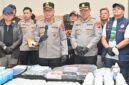 Kapolda Jawa Barat, Irjen Pol. Hengki, mengatakan pengungkapan kasus tersebut bermula dari penangkapan seorang tersangka di Kilometer 125 Tol Purbaleunyi. Poto.Dok Humas Polda Jabar. 