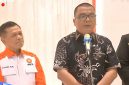 Mantan Wakil Menteri Hukum dan HAM, Denny Indrayana, bersama tim kuasa hukumnya menyatakan mencabut gugatan terkait surat keterangan (suket) penyetaraan pendidikan Wapres Gibran. 