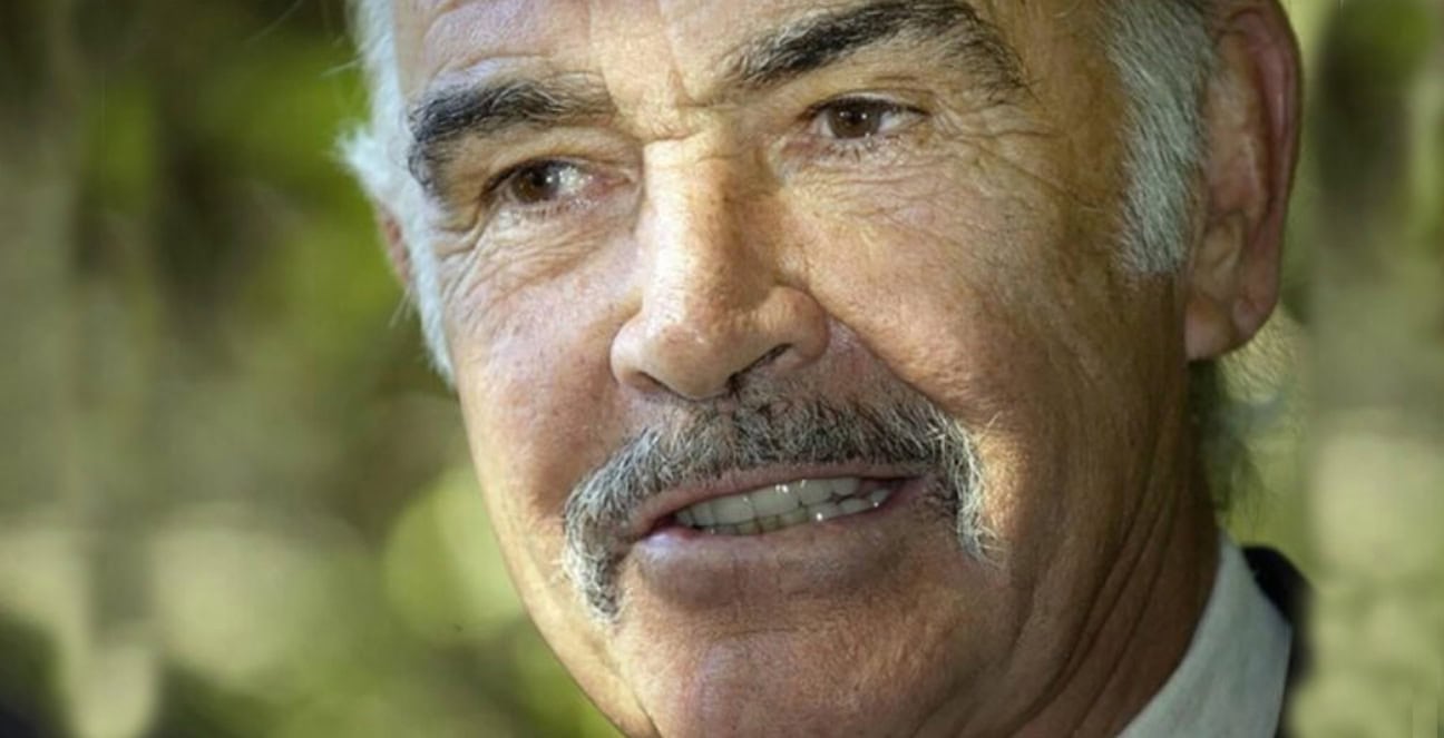 Sean Connery aka James Bond dies at age 90