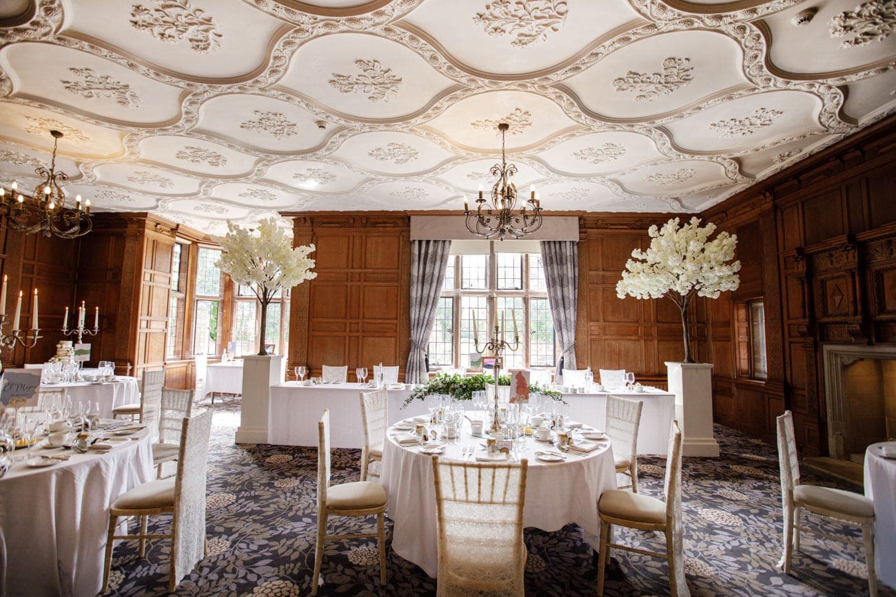 ceiling in dinning space at inglewood manor