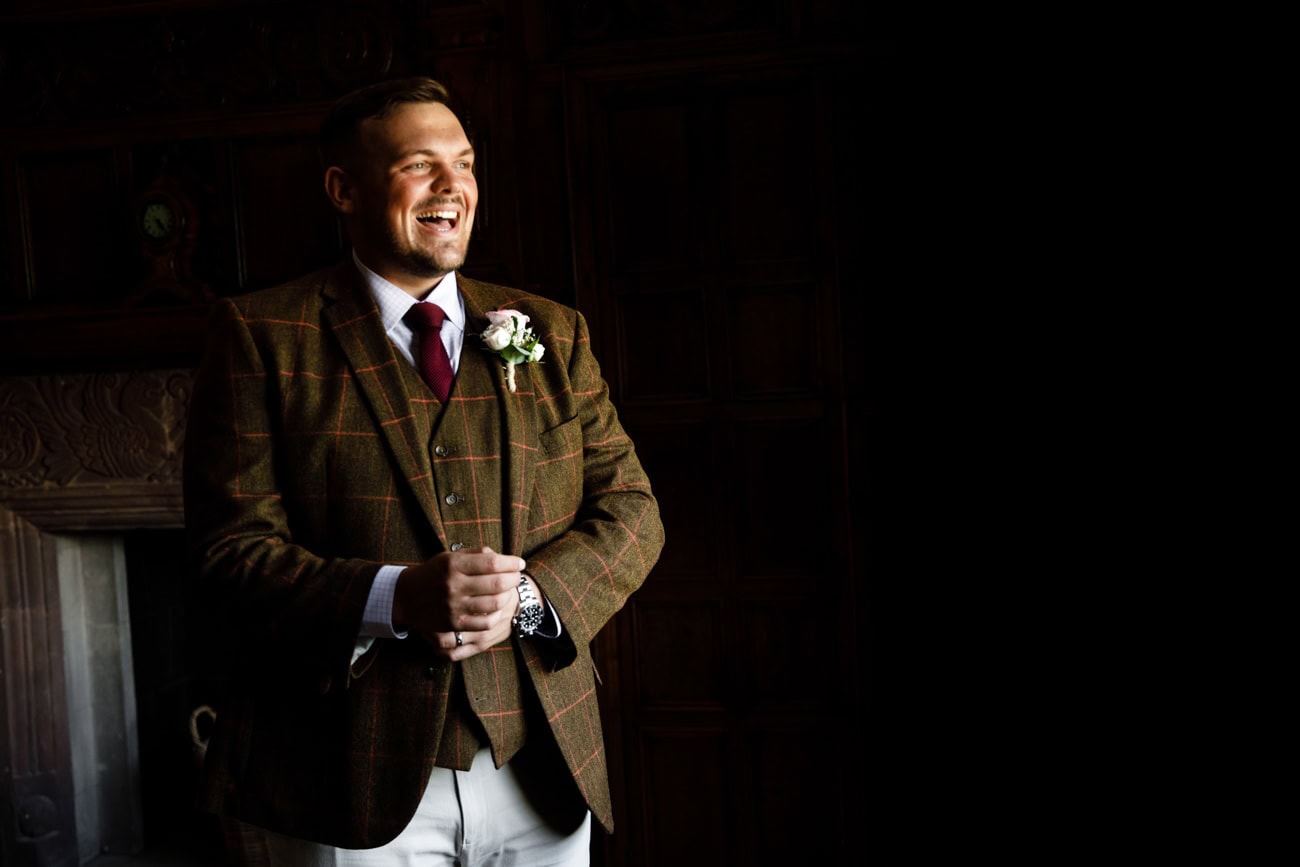 groom getting ready inglewood manor
