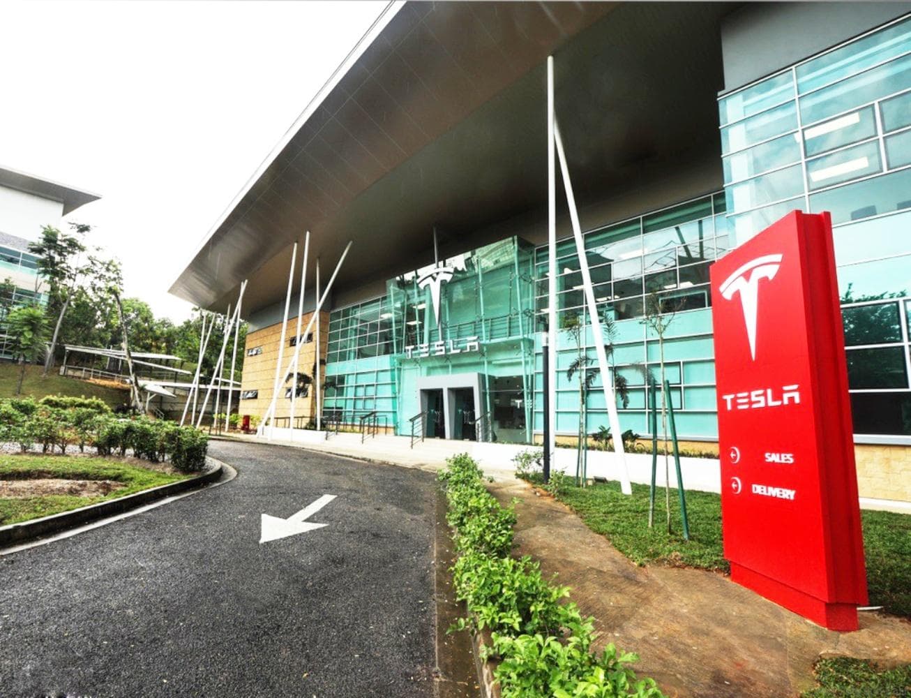 Tesla Centre