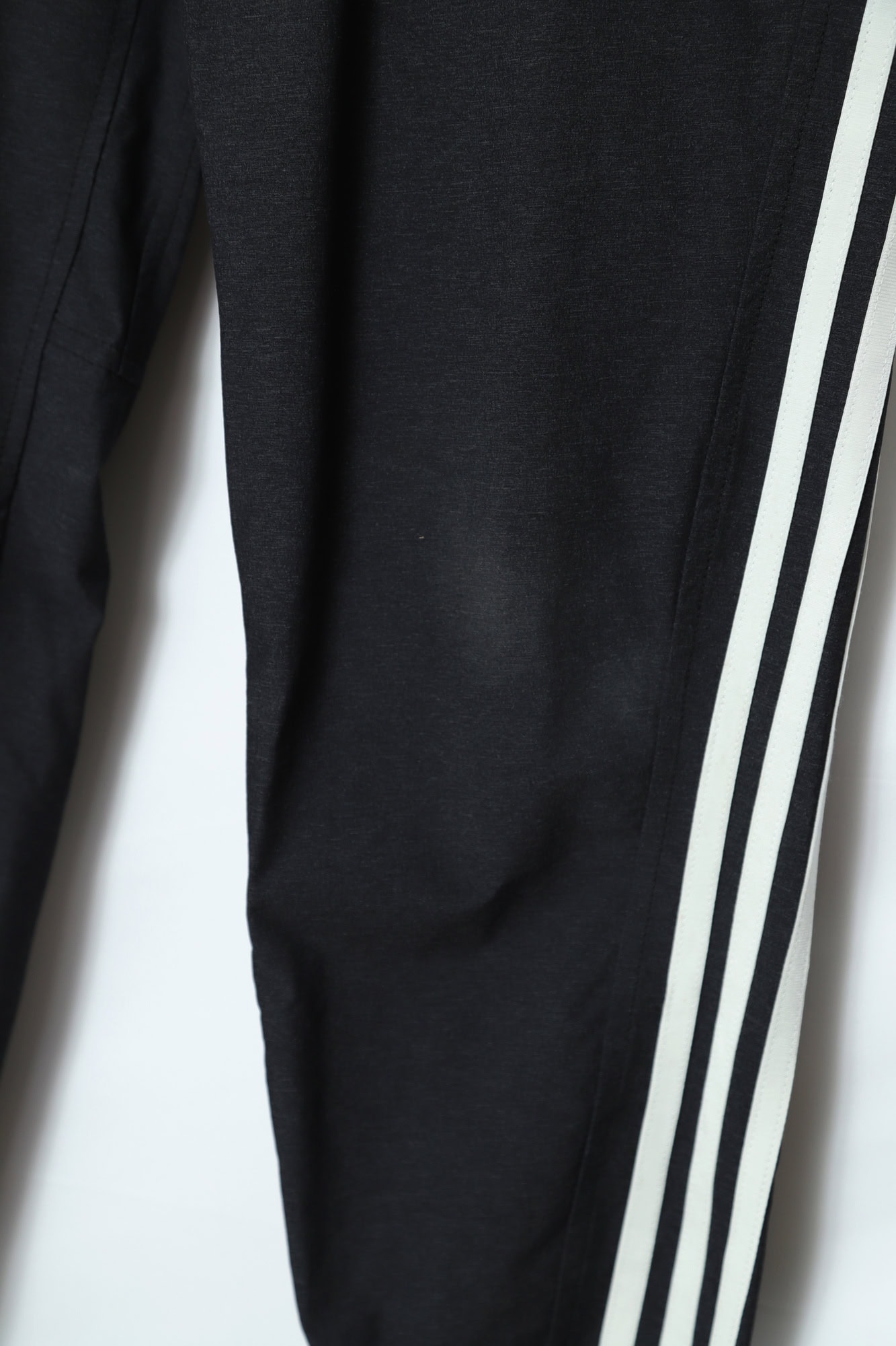 USED ADIDAS TRACK PANTS/W72 - 画像 (4)