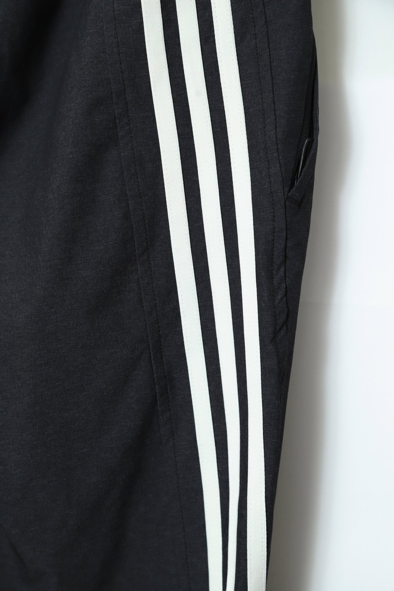 USED ADIDAS TRACK PANTS/W72 - 画像 (8)