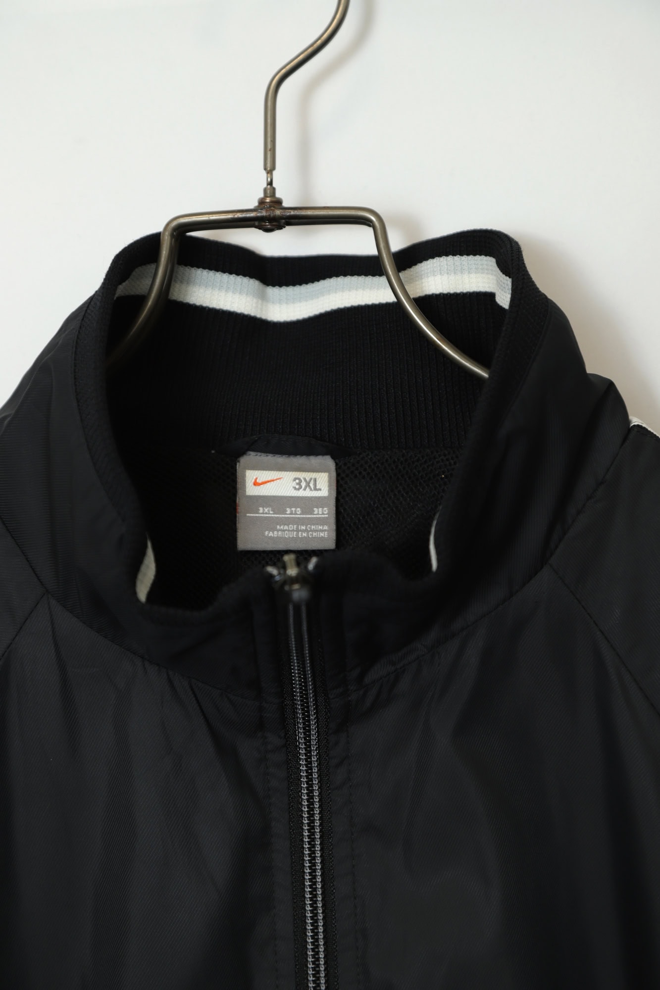 Alternative view of USED NIKE TRACK JACKET/3XL
