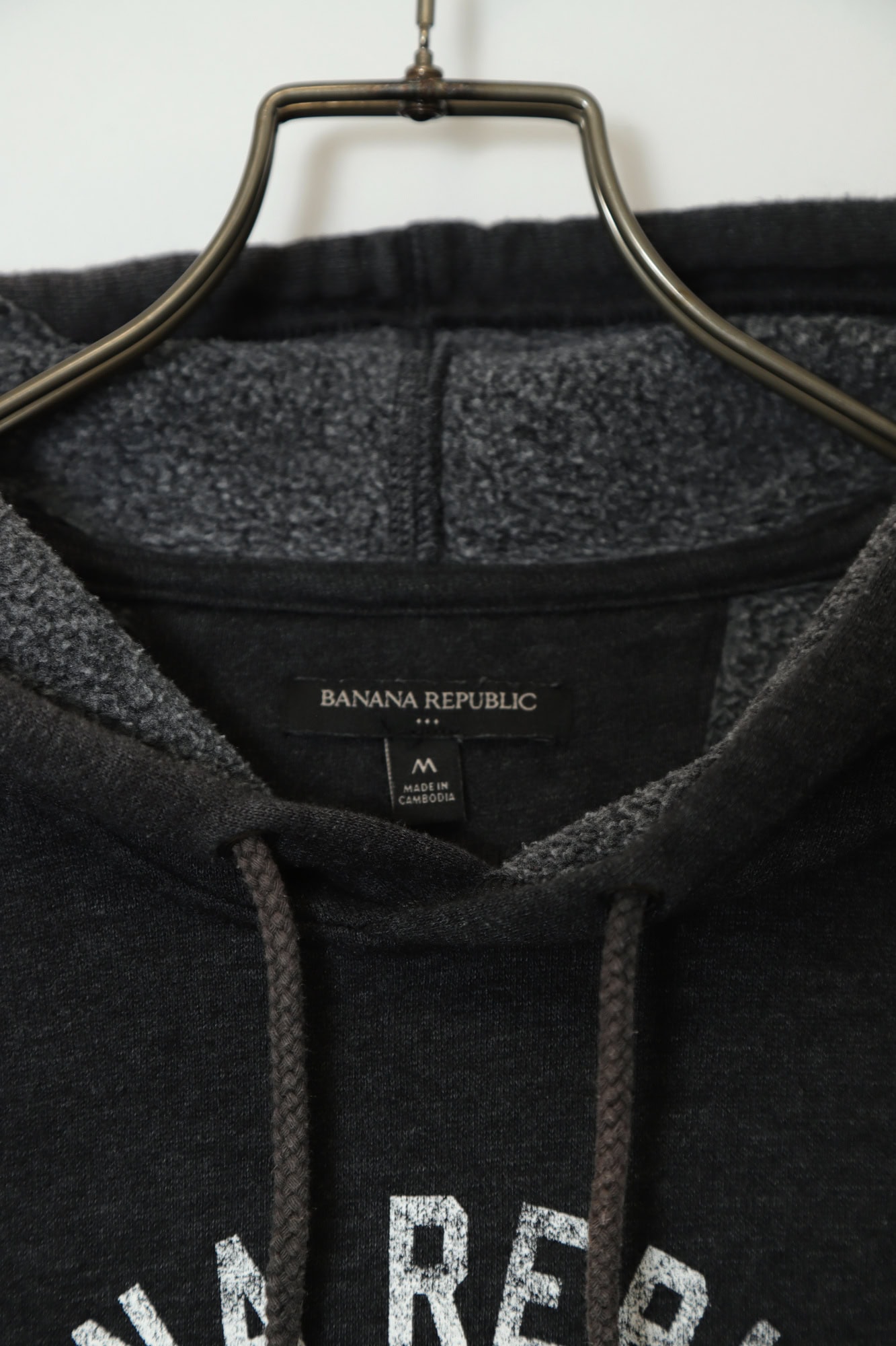 Alternative view of USED BANANA REPUBLIC PRINTED SWEAT SHIRT/M