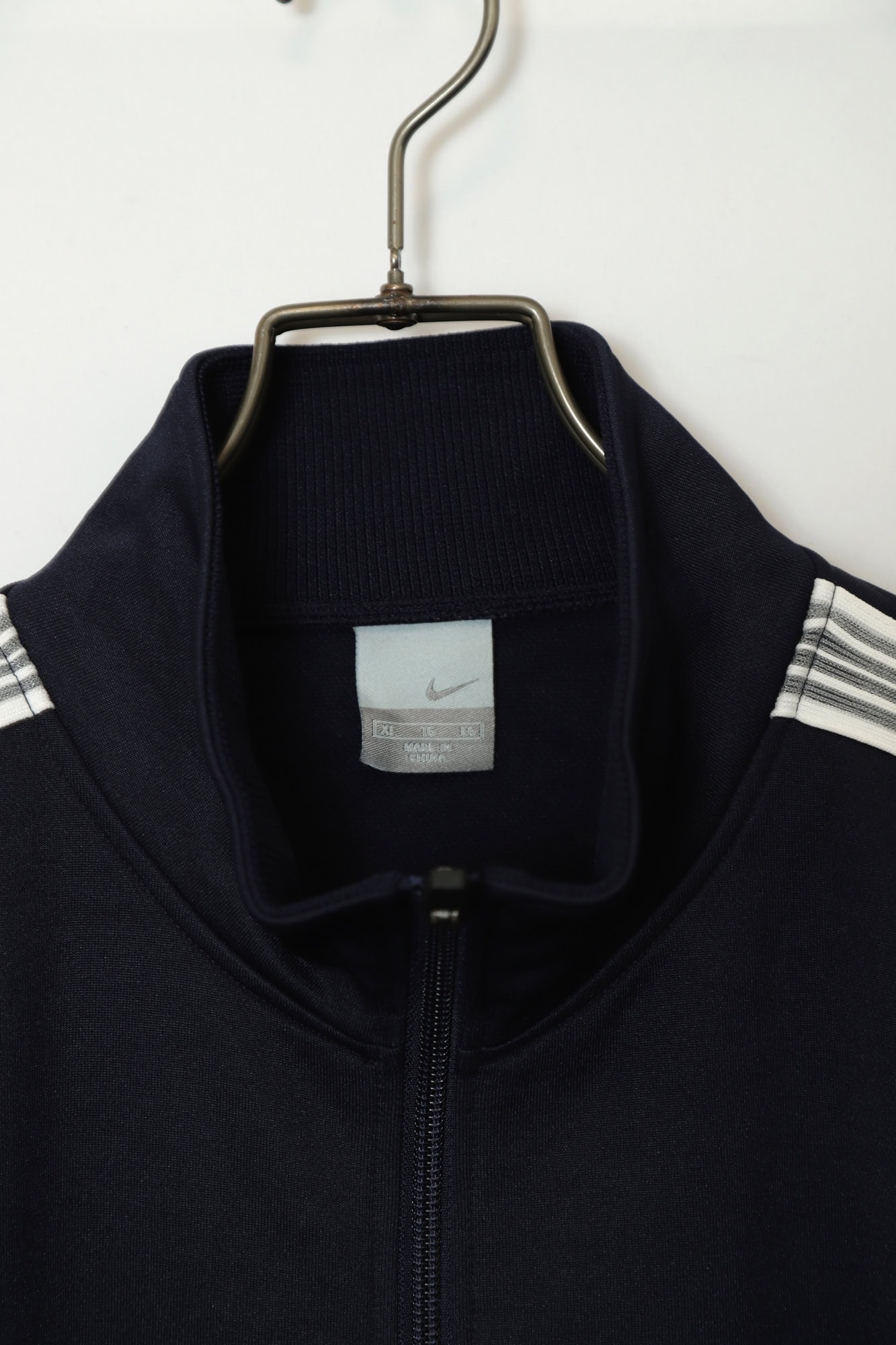 Alternative view of USED NIKE TRACK JACKET/XL