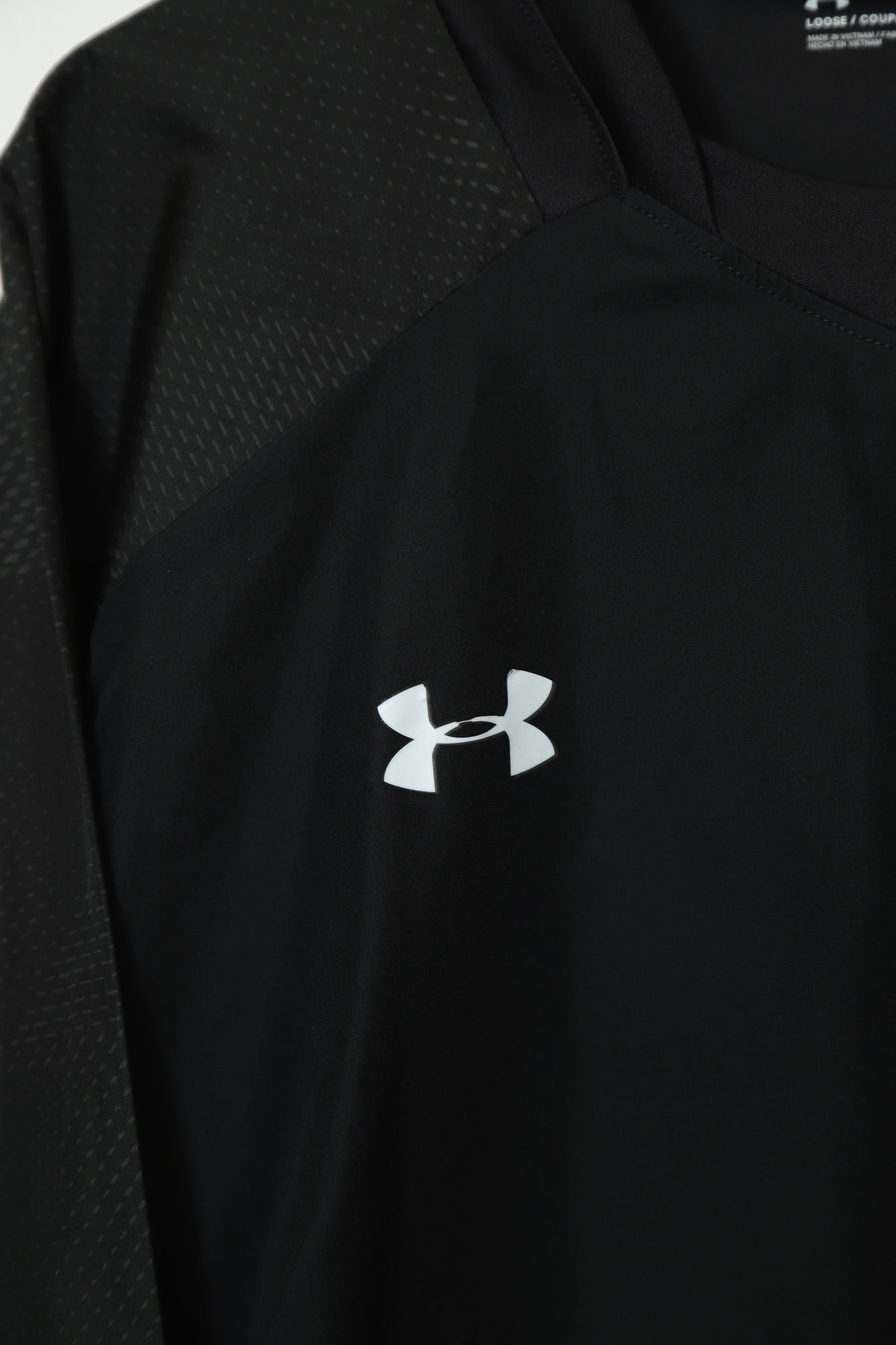 USED UNDER ARMOUR PULL-OVER PULL OVER/XL - 画像 (4)