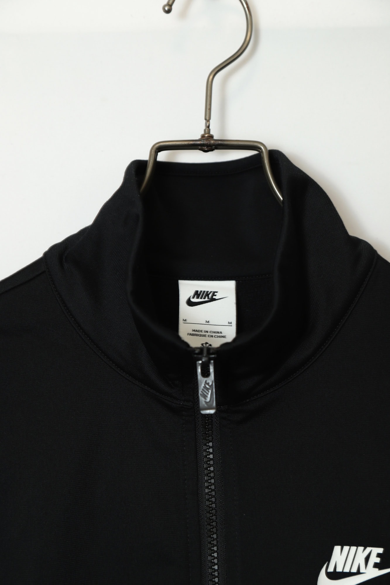 Alternative view of USED NIKE TRACK JACKET/M
