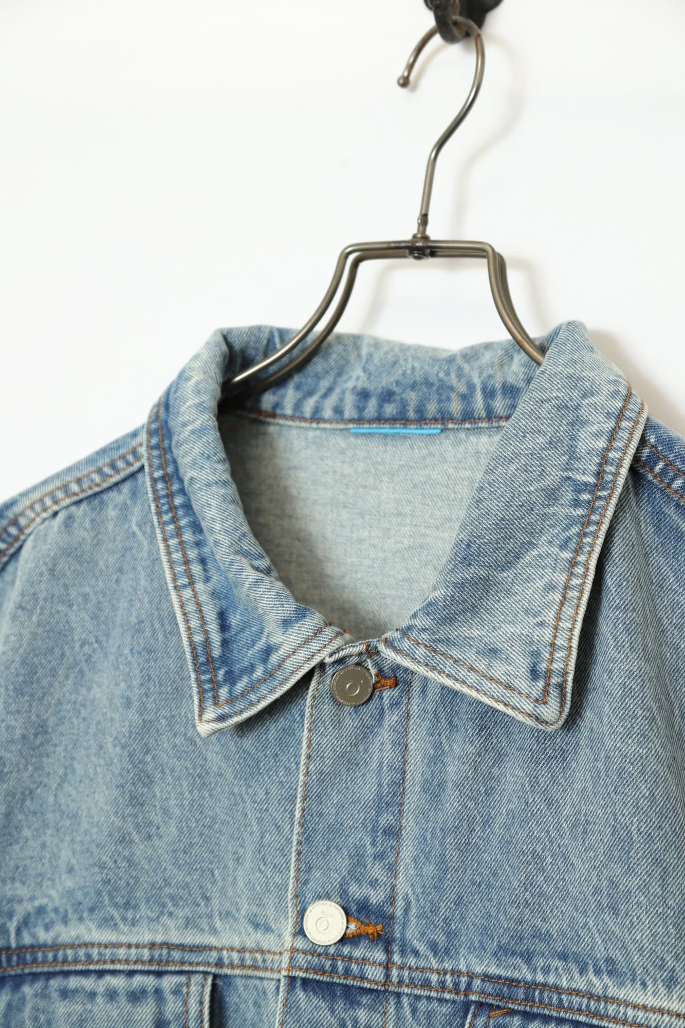 Alternative view of VINTAGE PRINTED DENIM JACKET/XL
