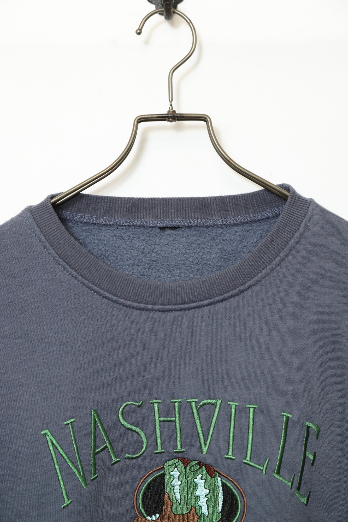 Alternative view of VINTAGE EMBROIDERY SWEAT SHIRT/L