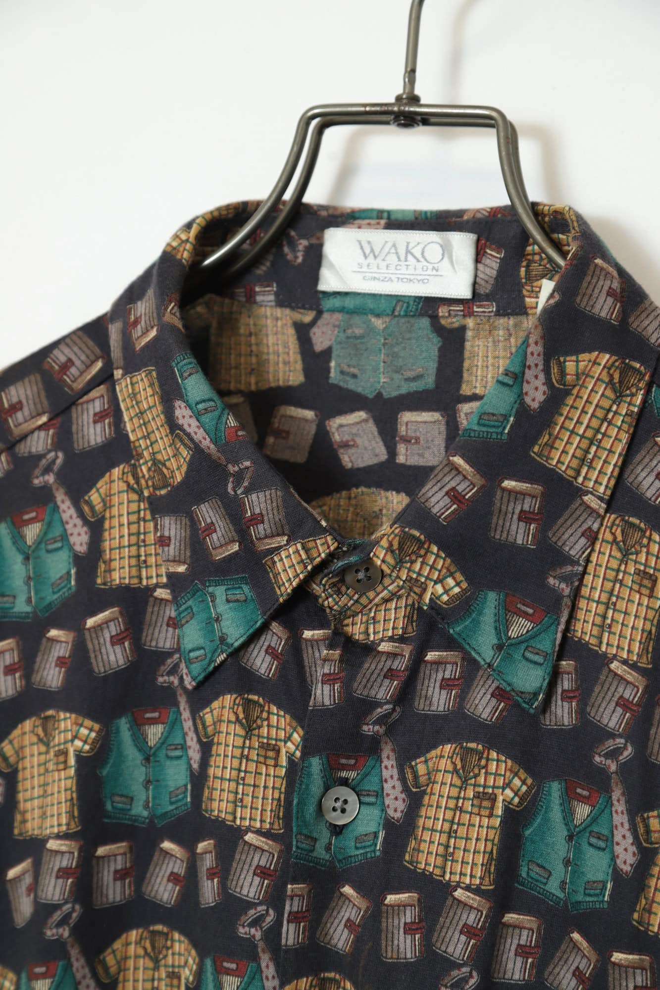 Alternative view of USED WAKO PATTERN PRINTED SHIRT/M
