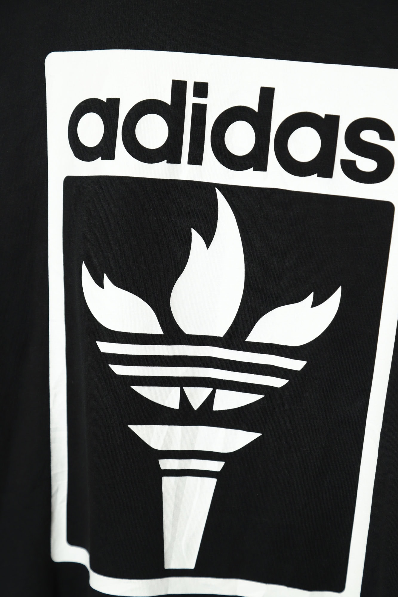 USED ADIDAS LOGO T-SHIRT/M - 画像 (3)