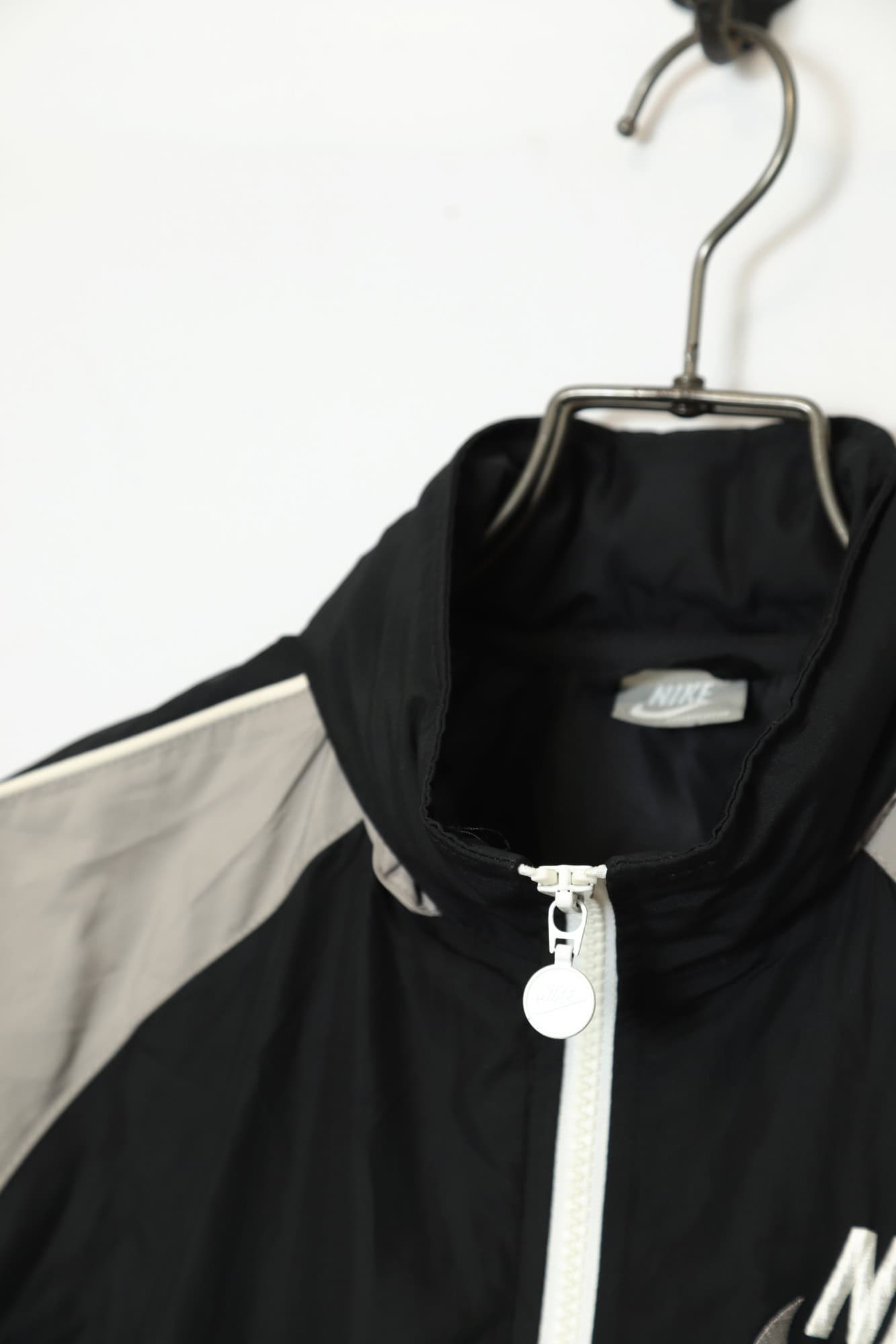 Alternative view of USED NIKE TRACK JACKET/M
