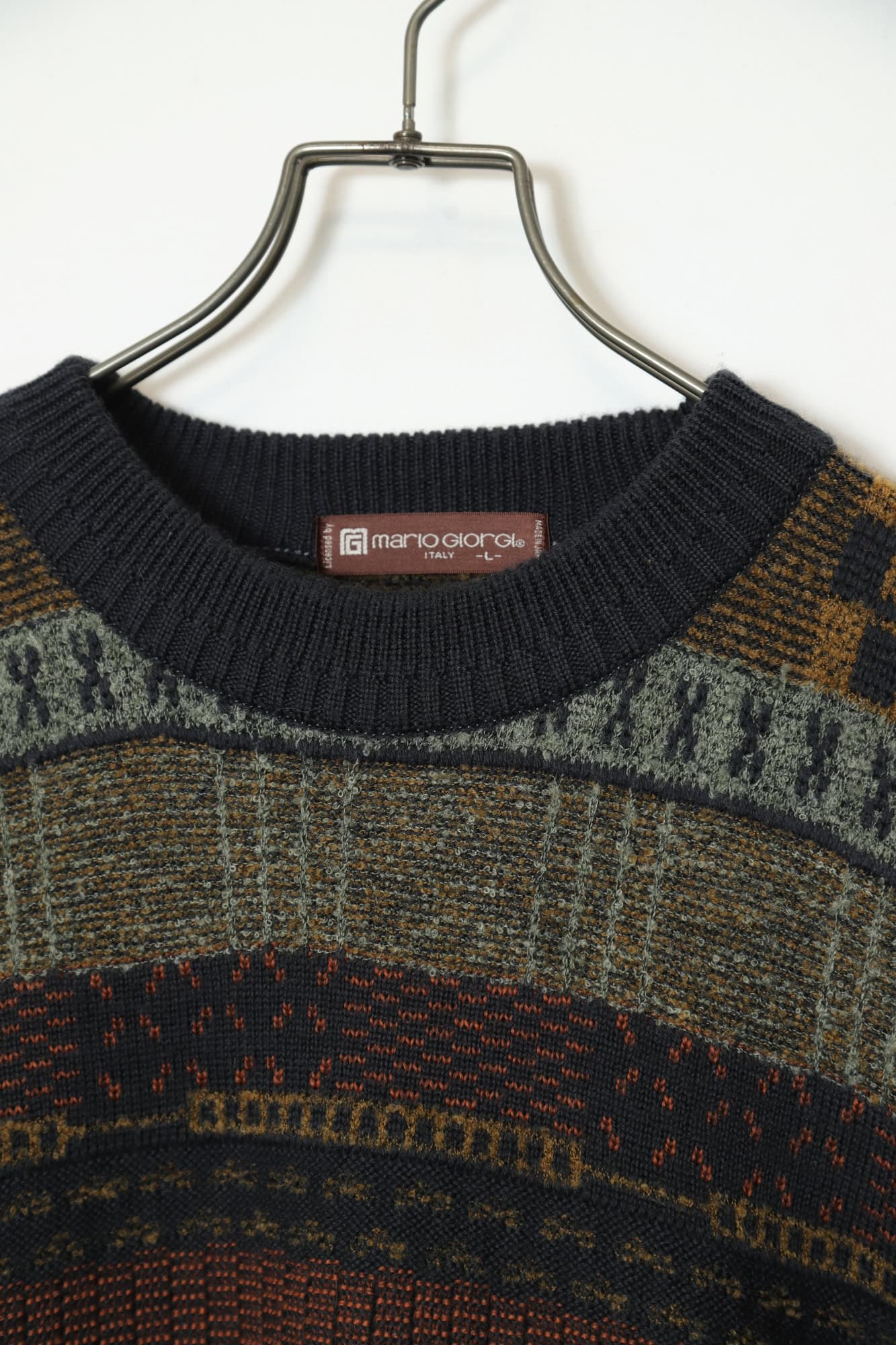 Alternative view of VINTAGE JAQUARD KNITTED SWEATER/L