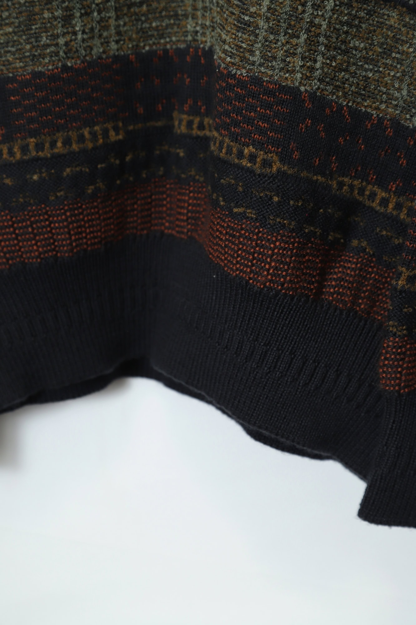 VINTAGE JAQUARD KNITTED SWEATER/L - 画像 (4)