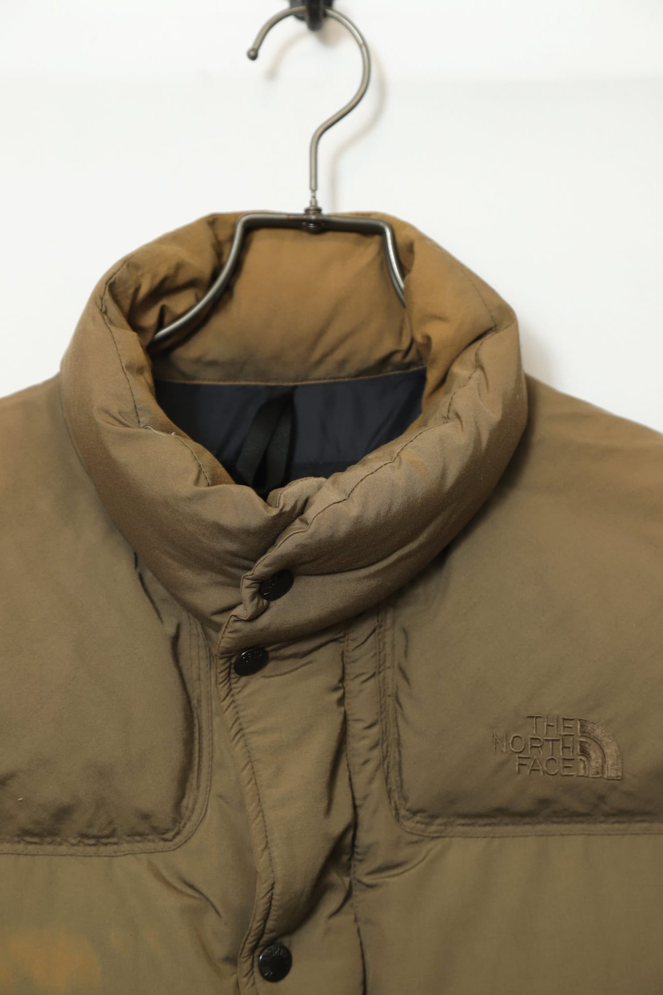 Alternative view of USED THE NORTH FACE DOWN VEST/M