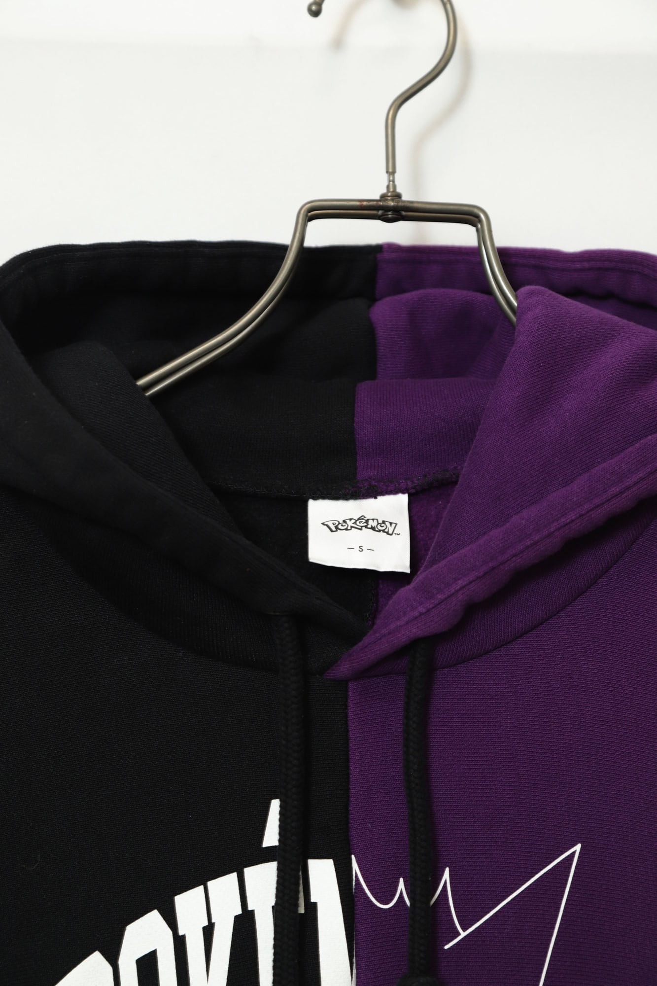 Alternative view of USED POKEMON PRINTED SWEAT SHIRT/S