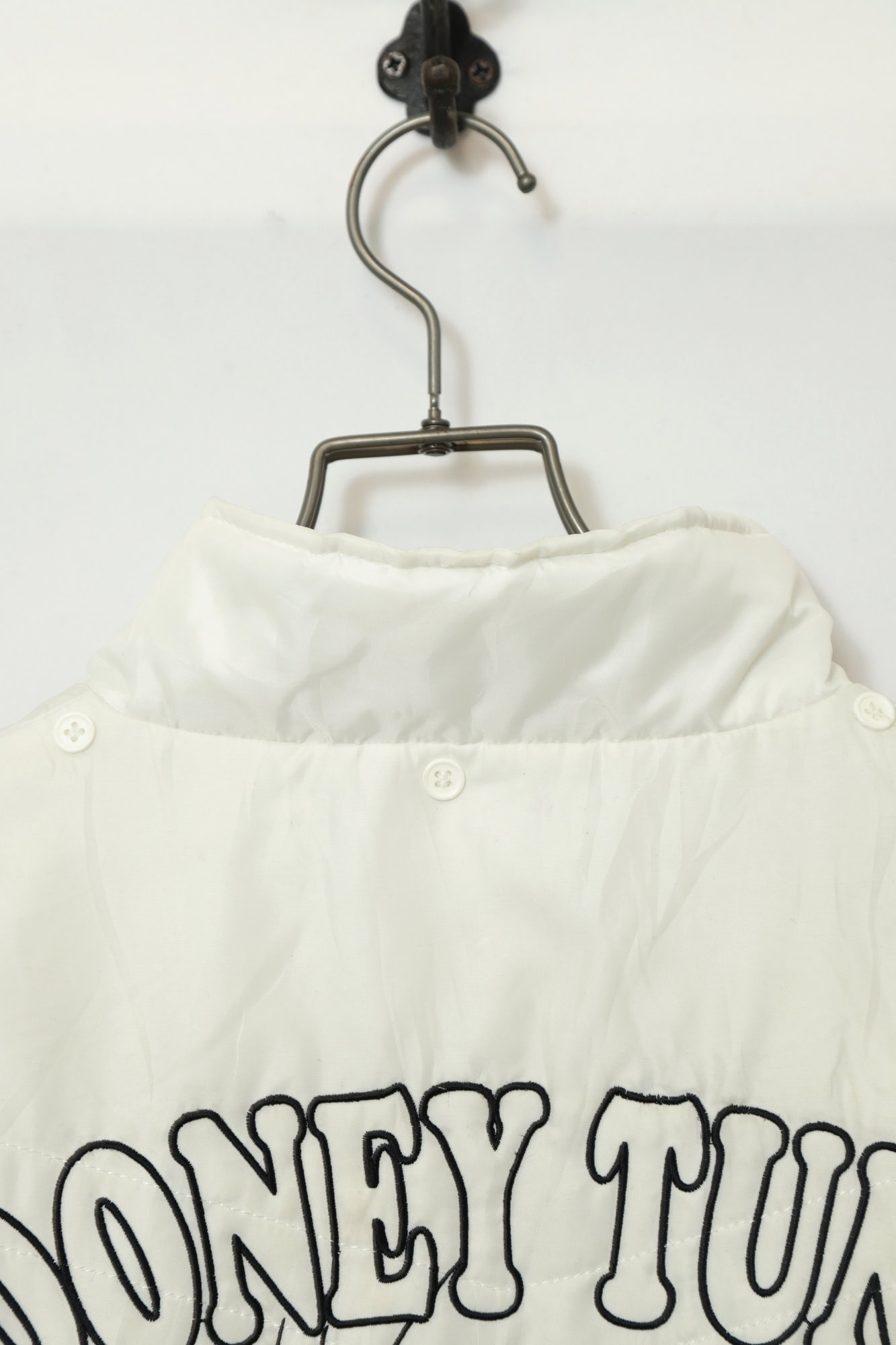 USED LOONEY TUNES PRINTED QUILTING BLOUSON/3L - 画像 (10)