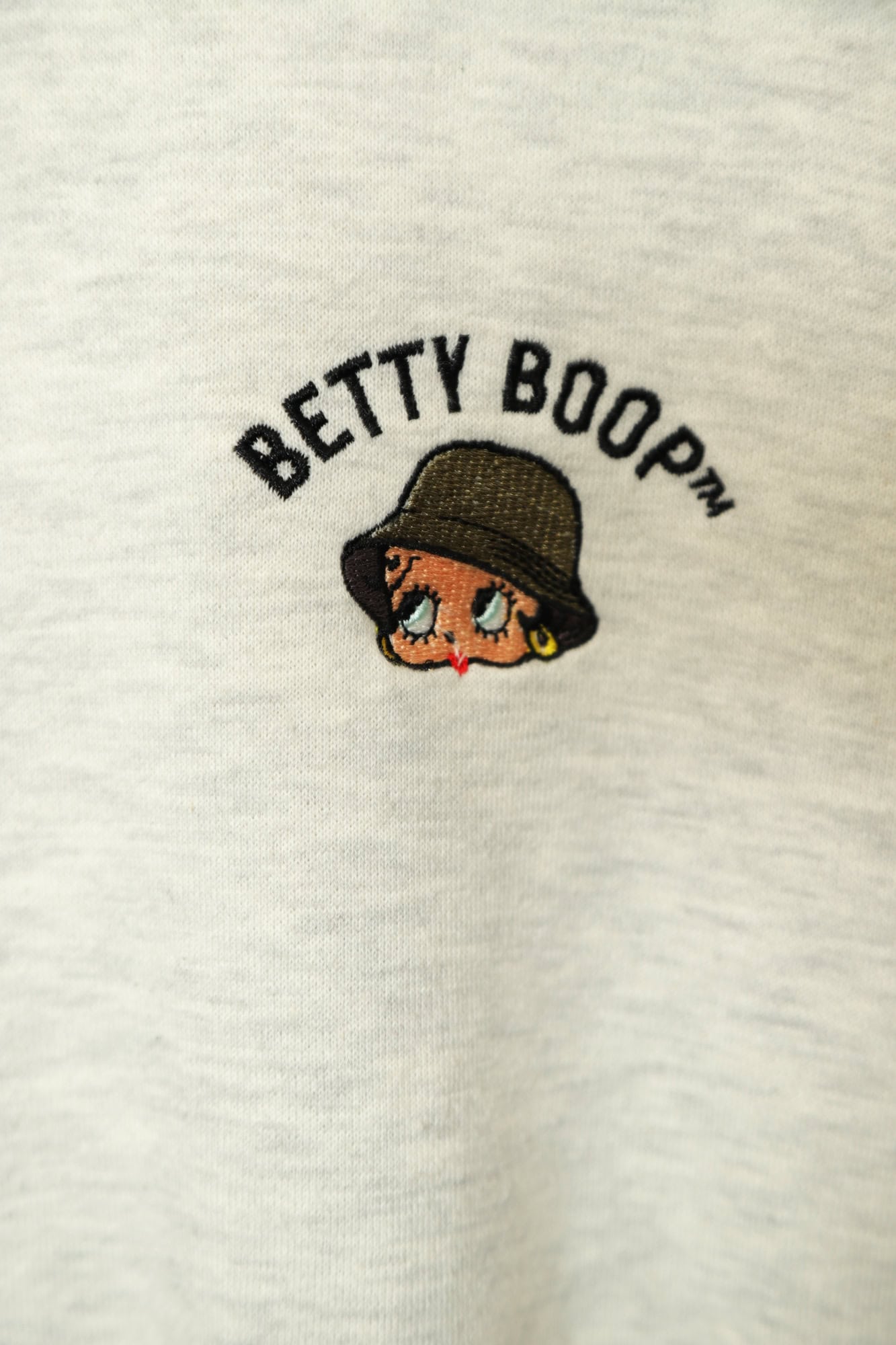 USED BETTY BOOP EMBROIDERY SWEAT SHIRT/L - 画像 (4)