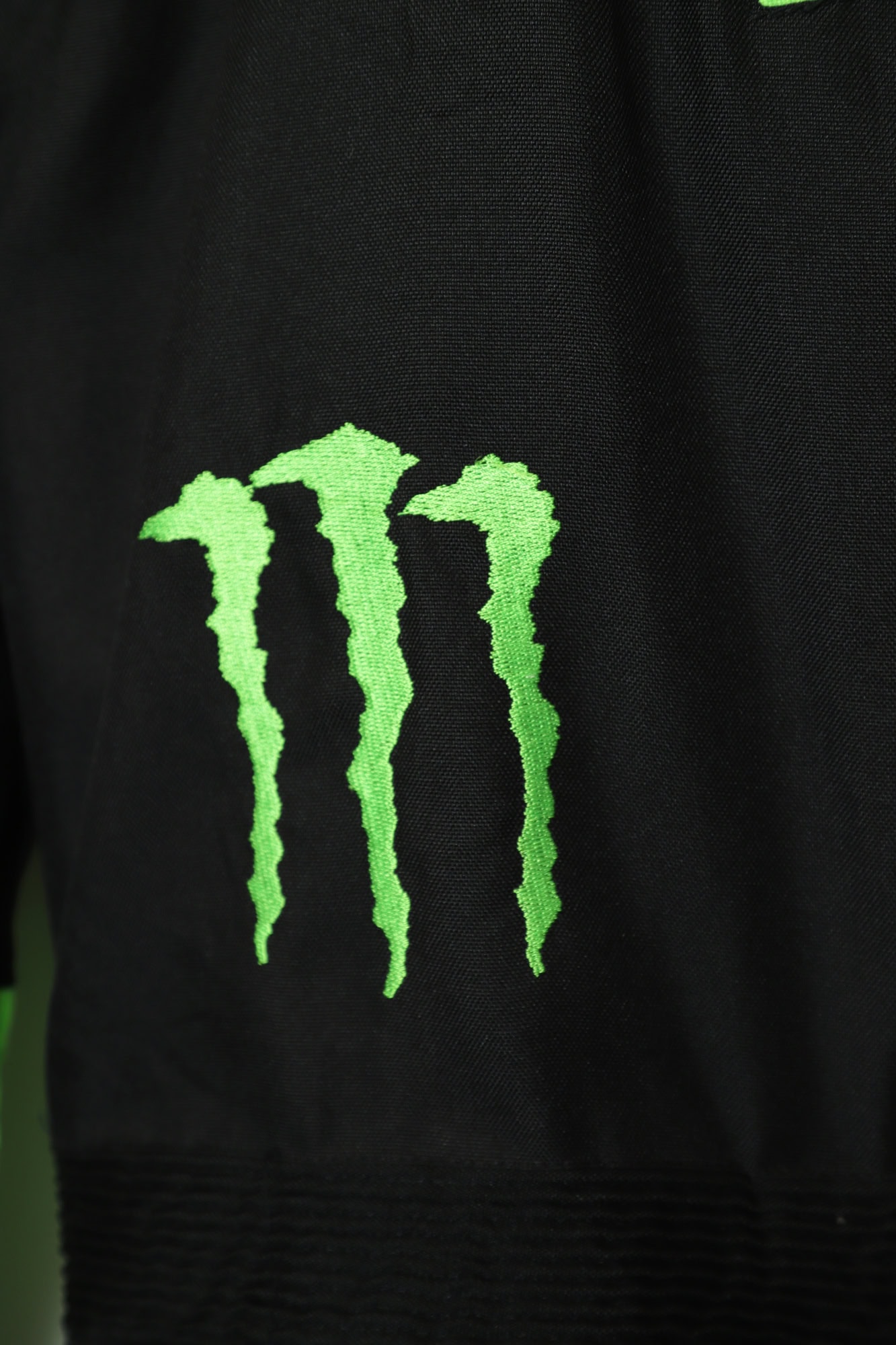 USED MONSTER ENERGY TRACK PANTS/W88 - 画像 (4)