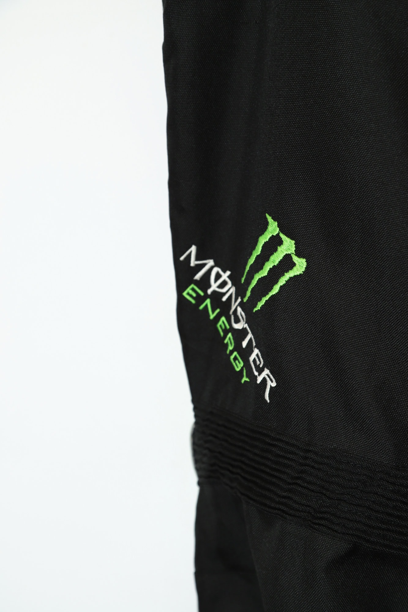USED MONSTER ENERGY TRACK PANTS/W88 - 画像 (5)