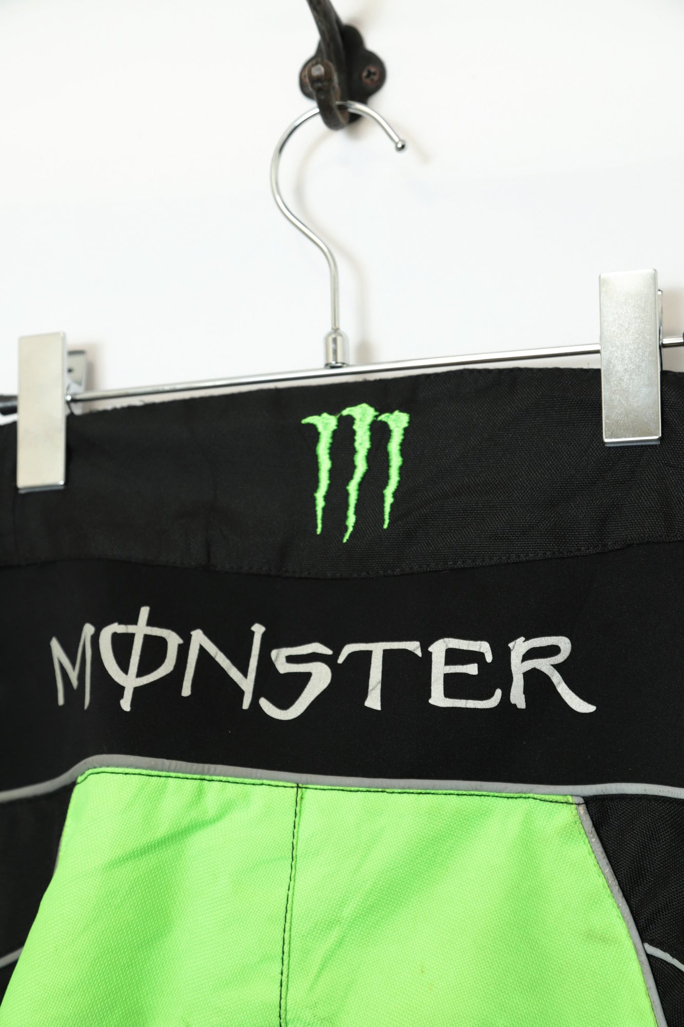 USED MONSTER ENERGY TRACK PANTS/W88 - 画像 (9)