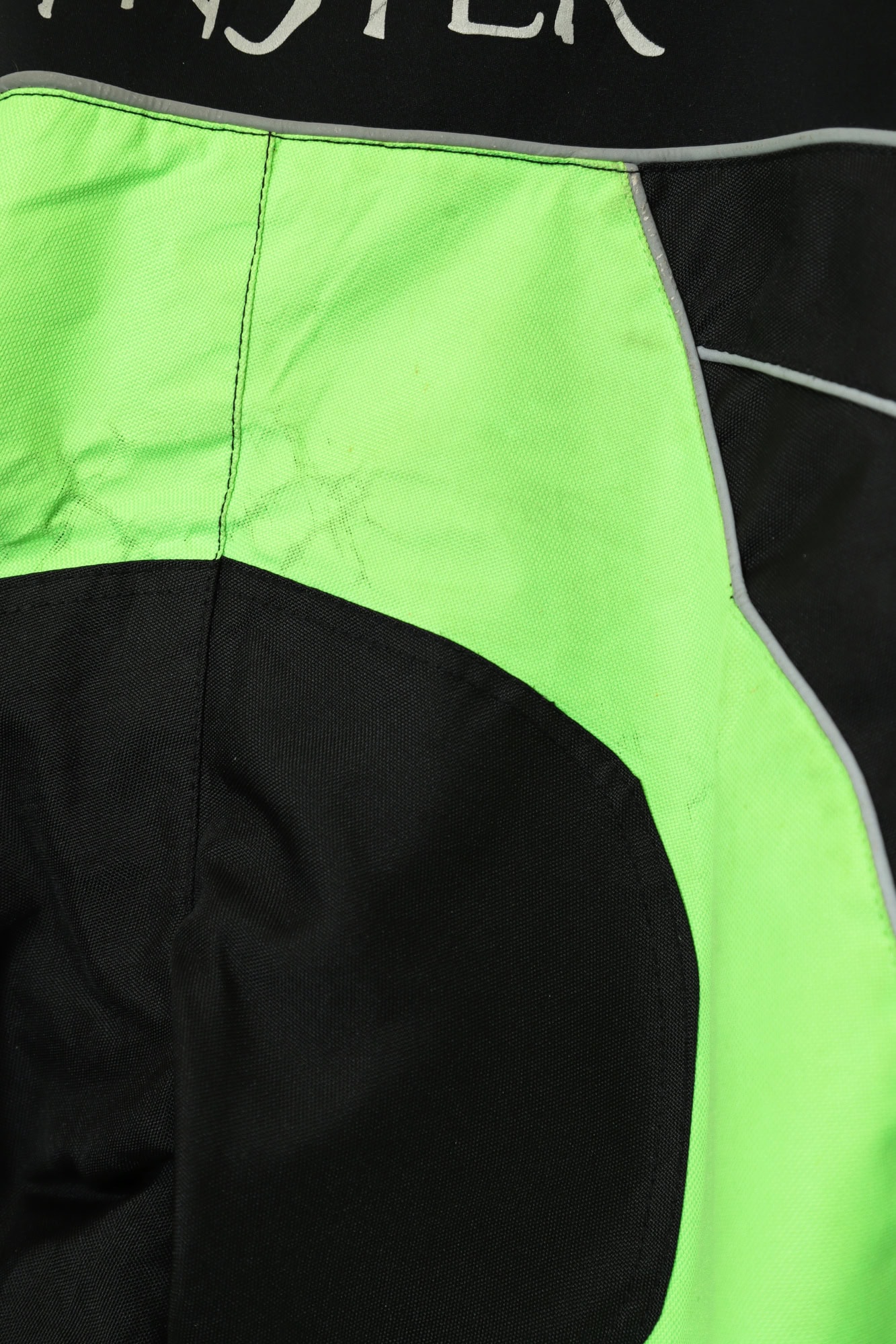 USED MONSTER ENERGY TRACK PANTS/W88 - 画像 (10)