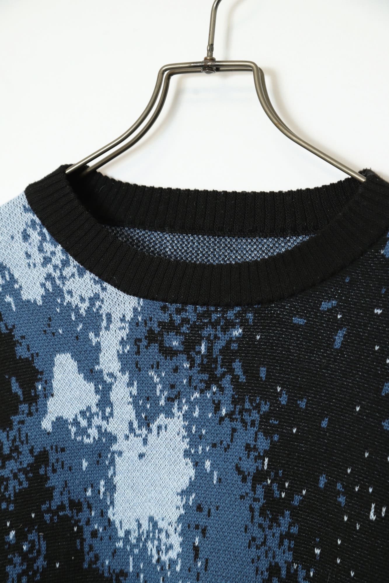 Alternative view of VINTAGE JAQUARD PATTERN SWEATER/L