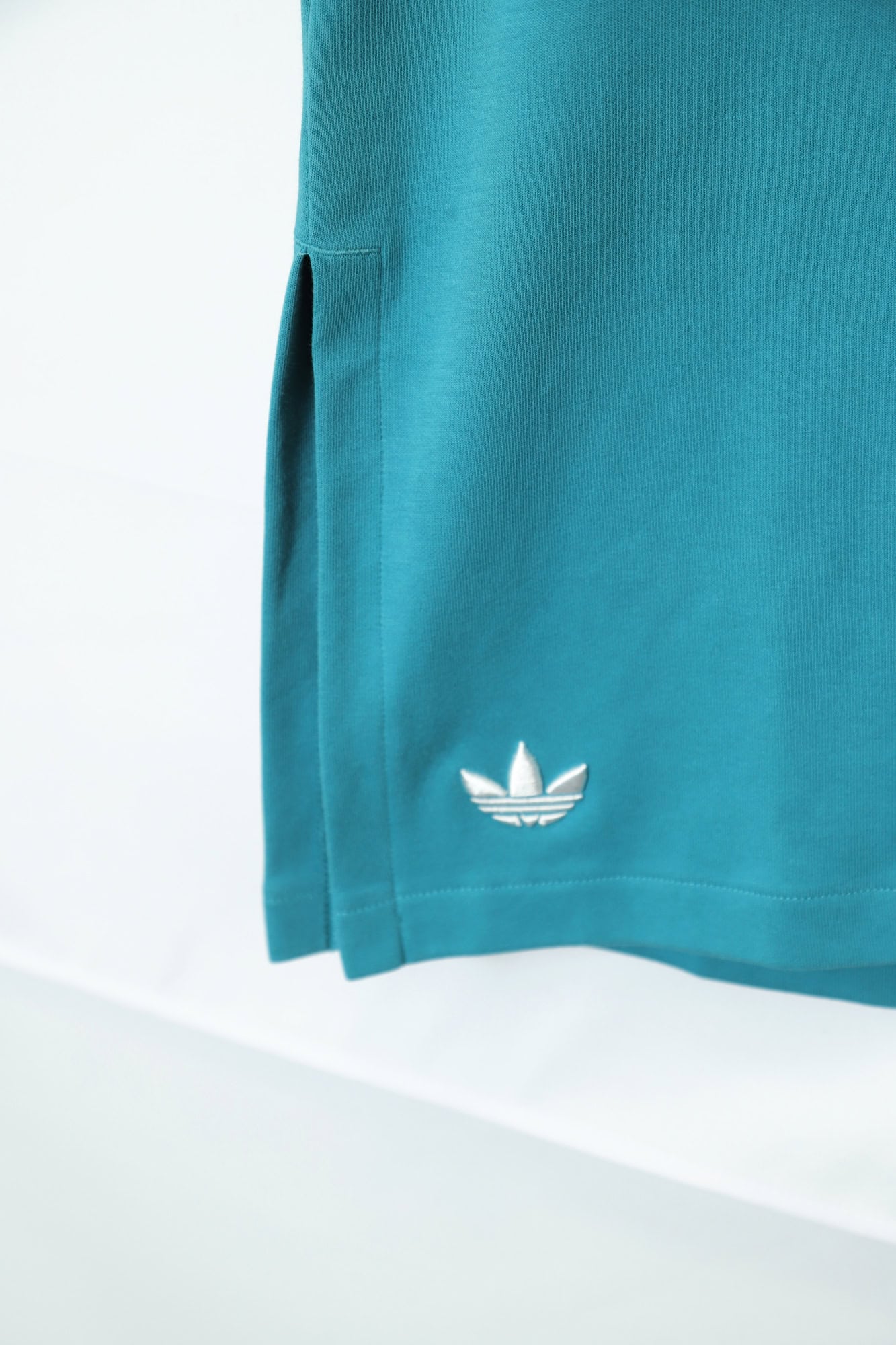 USED ADIDAS LOGO T-SHIRT/S - 画像 (4)