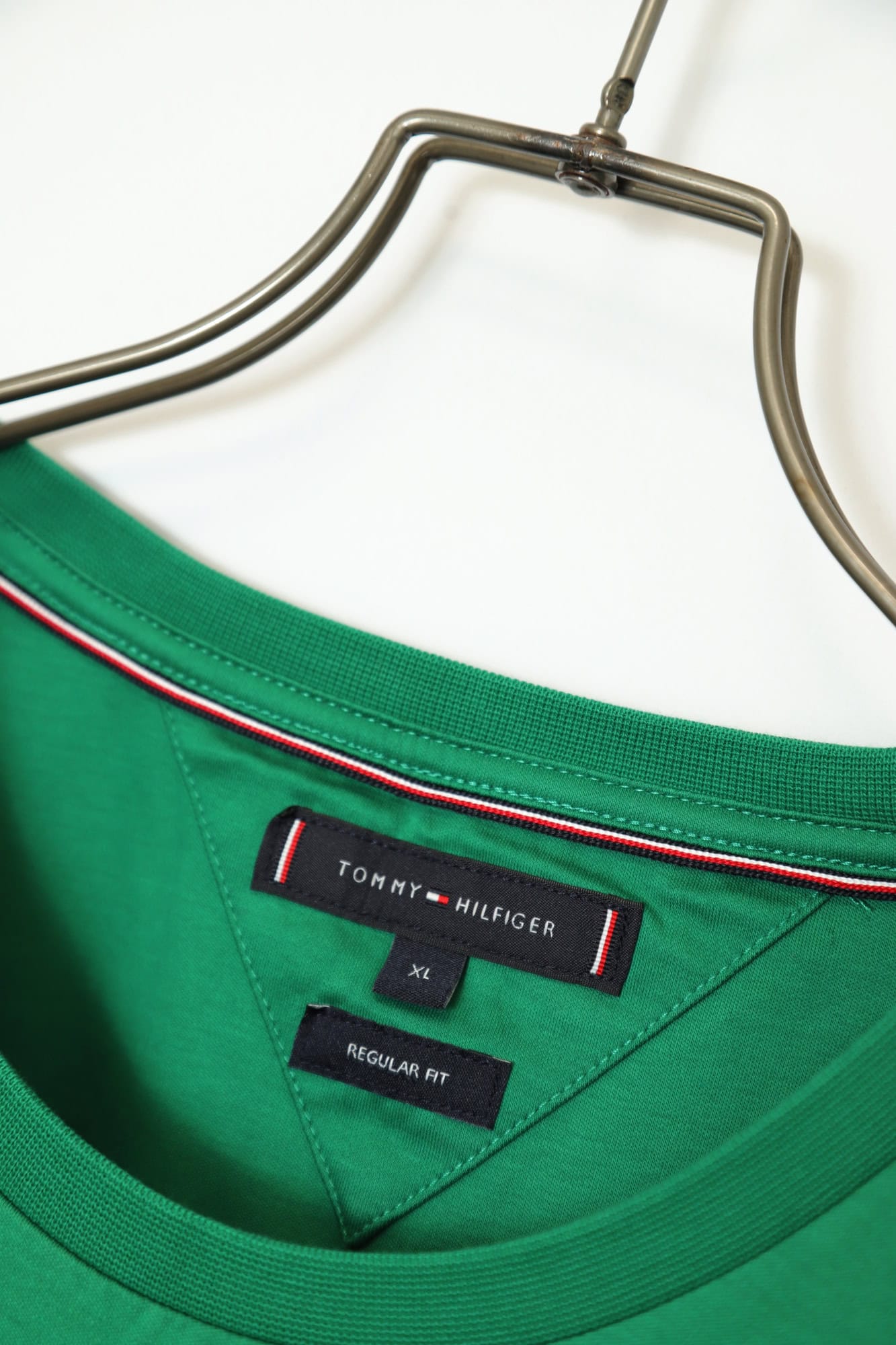 USED TOMMY HILFIGER LOGO T-SHIRT/XL - 画像 (6)