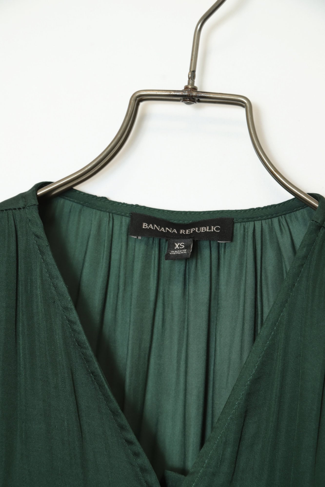Alternative view of USED BANANA REPUBLIC PLEATED SHIRT/XS