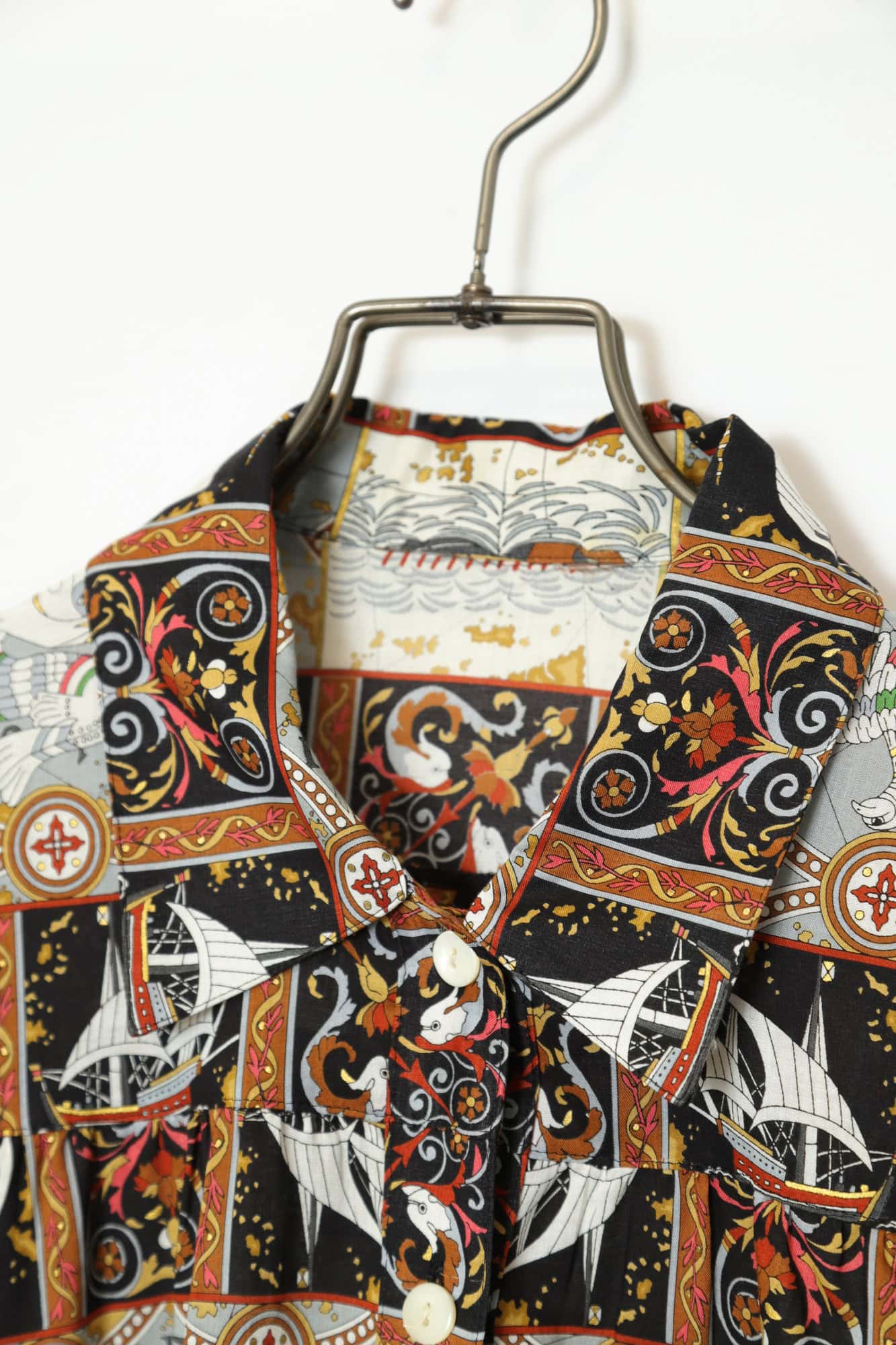 Alternative view of VINTAGE PATTERN PRINTED SHIRT/XL
