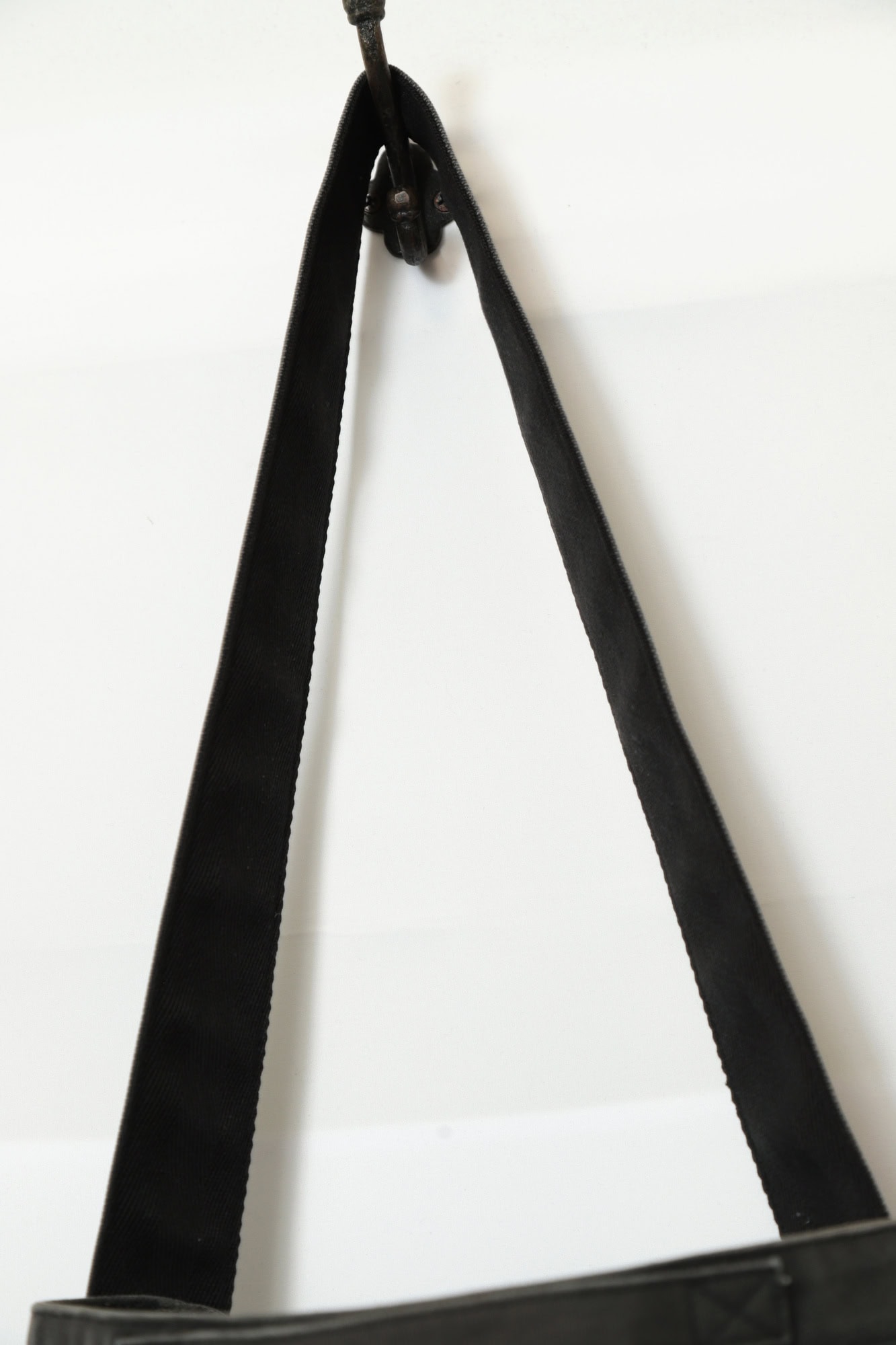 Alternative view of USED MHL BAG/F