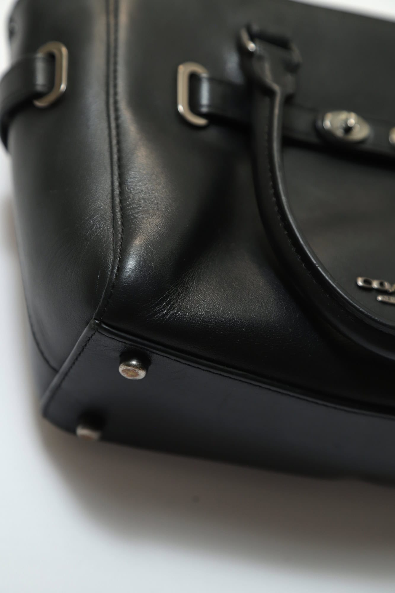 USED COACH LEATHER HAND BAG/F - 画像 (6)
